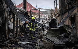 Chiến sự Ukraine ngày 1.403: Nga tấn công rầm rộ