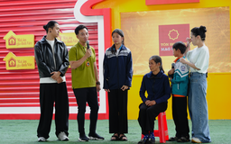 Thành Trung khóc nghẹn trước cảnh người bà làm điểm tựa cho 2 cháu mồ côi