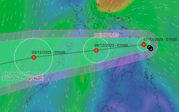 Áp thấp nhiệt đới 'chưa có khả năng' mạnh lên bão số 16 trên Biển Đông