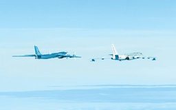 Hàn Quốc tố máy bay quân sự Nga, Trung Quốc tiến vào vùng nhận dạng phòng không