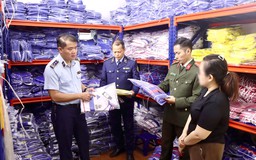 Bắt kho hàng giả mạo 'hàng hiệu' bán trên thương mại điện tử