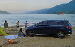 BYD M6 - Lựa chọn 'xanh' cho gia đình 'xanh'