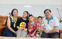 Thăm và lì xì trẻ mồ côi năm mới Ất Tỵ