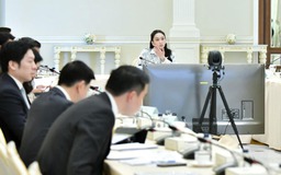 Chính phủ Thái Lan phát tiền cho người từ 16-20 tuổi để kích cầu