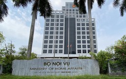 Bộ Nội vụ giải thích lý do tạm dừng sắp xếp đơn vị hành chính cấp huyện, cấp xã
