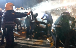 Biểu tình lan rộng ở Thổ Nhĩ Kỳ, hơn 1.100 người bị bắt