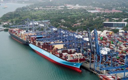Tập đoàn tỉ phú Lý Gia Thành ‘quay xe’ vụ bán cảng kênh đào Panama?