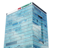 Lợi nhuận của FE CREDIT trở lại đường đua tăng trưởng