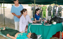 Tập huấn sơ cấp cứu cho cán bộ y tế Bộ Tư lệnh Cảnh sát cơ động