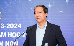 Bộ trưởng GD-ĐT yêu cầu không 'bỏ sót' quản lý giáo dục khi bỏ cấp huyện