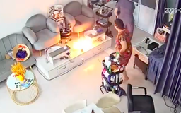 Phía sau clip mẹ chồng nhanh trí dùng khăn dập lửa khi máy ở tiệm làm đẹp phát nổ