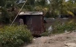 Long An: Phát hiện người đàn ông tử vong trên ghe bán thuốc nam