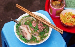 Cách nấu phở ngon tại nhà phong cách Michelin ở Hà Nội
