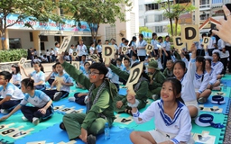 50 năm đất nước thống nhất: Những câu chuyện lịch sử được kể lại giữa sân trường