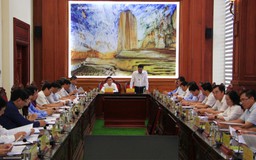 Lãnh đạo Quảng Bình, Quảng Trị cùng bàn chuyện sáp nhập, hỗ trợ cán bộ