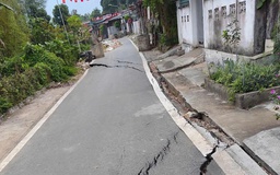 Sạt lở nghiêm trọng ở Lào Cai, khẩn cấp di dời 31 hộ dân