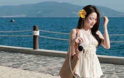 Gợi ý tủ đồ gợi cảm cho nàng đi biển ngày hè