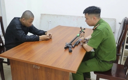 Bắt nghi phạm 15 tuổi cầm đầu nhóm cướp ở Nghệ An