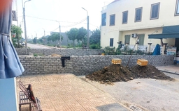 Vụ dân xây tường rào chắn ngang đường: Chính quyền thừa nhận làm sai