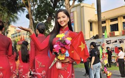 Lan Ngọc, H'Hen Niê có mặt từ sớm chuẩn bị diễu hành, chia sẻ gây xúc động