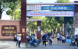 Trường tiểu học dừng thu tiền ‘câu lạc bộ’ dạy thêm các môn học