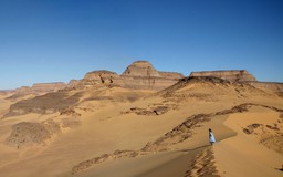 Sa mạc Sahara từng được phủ xanh, có dấu tích dòng dõi con người bí ẩn