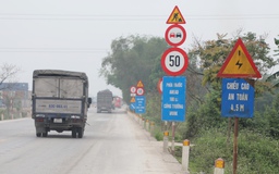 Tài xế 'hoa mắt' vì biển báo trên tuyến đường tránh TP.Vinh