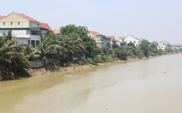 Gác suốt ngày đêm để chặn… xây nhà trái phép