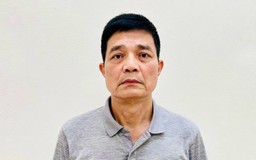 Cựu Cục trưởng Cục An toàn thực phẩm 5 lần được cấp dưới đưa phong bì