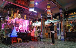 Ngôi chùa gần 180 tuổi ở TP.HCM: Công trình độc nhất vô nhị với 30 tấn miểng sành