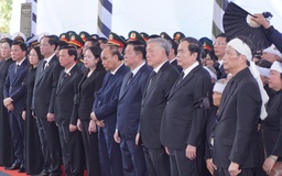 Xúc động lễ an táng nguyên Chủ tịch nước Trần Đức Lương