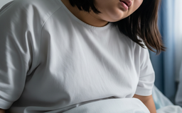 Dùng sản phẩm giảm cân cấp tốc trên mạng, cô gái nhập viện cấp cứu