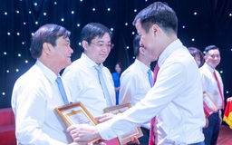 Tuyên dương 8 tập thể, 53 cá nhân điển hình trong học và làm theo Bác