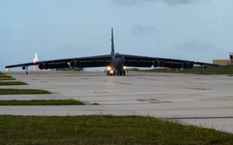 Mỹ điều máy bay ném bom B-52 đến Tây Thái Bình Dương?