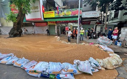 'Suối bùn' lại phun trào khi thi công hầm ngầm tàu metro Nhổn - ga Hà Nội