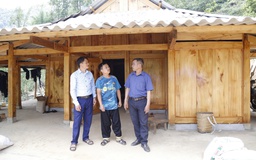 Những ngôi nhà mới ở huyện vùng cao Trạm Tấu