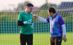 Nguyễn Filip ‘đánh mất’ điểm yếu chí mạng này, hàng thủ Việt Nam bớt chông chênh
