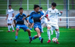 Vì sao cầu thủ trẻ Việt kiều chưa thể cống hiến cho Việt Nam?