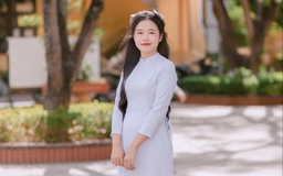 Từ nghiện 'lướt' TikTok đến trở thành thủ khoa nhờ những phương pháp này