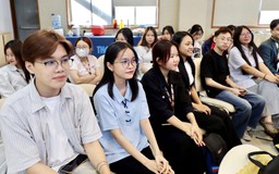 Sinh viên truyền thông đa phương tiện ấn tượng với buổi học về "tin thật, tin giả"
