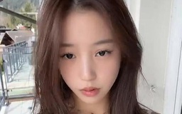 Con gái Triệu Vy gây bất ngờ vì vẻ ngoài xinh đẹp ở tuổi 15