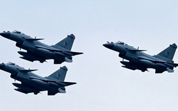 Pakistan xác nhận chiến đấu cơ J-10C bắn hạ máy bay Ấn Độ