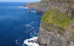 Một bờ biển ở Việt Nam được ca ngợi 'nhất định phải đến một lần trong đời'