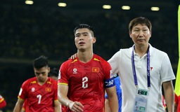 HLV Kim Sang-sik chia tay đội tuyển Việt Nam ngày 11.6, các cầu thủ về đá V-League