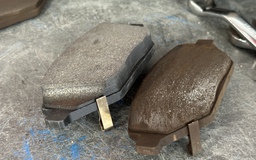 Má phanh ô tô mòn cỡ nào cần phải thay thế?