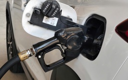 Giá xăng dầu hôm nay 11.6.2025: Xăng trong nước tăng thế nào?