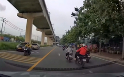 TP.HCM: Xác minh clip đạp ngã xe máy người đi đường