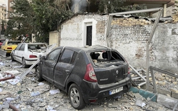 Bộ Ngoại giao khuyến cáo công dân Việt Nam không đến Israel và Iran