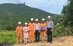 PC Phú Yên: Thăm hỏi, động viên lực lượng xử lý sự cố sau bão số 1