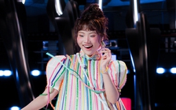 Showbiz 13.6: Phương Mỹ Chi thua 'sốc'; Bí mật sau bản hit của Hồng Ngọc